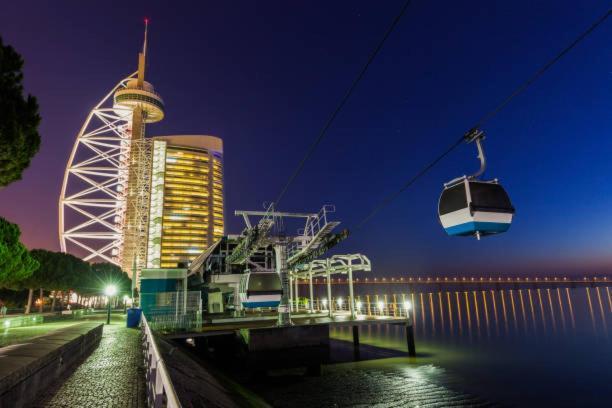 Un De Reve En Plein Coeur Du Pont Vasco De Gamma * Lisboa